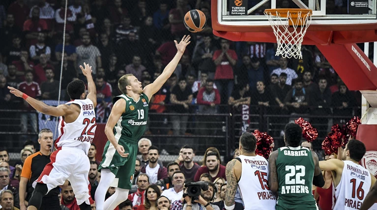 Euroleague: Αλωσε το ΣΕΦ ο Παναθηναϊκός, 70-62 τον Ολυμπιακό