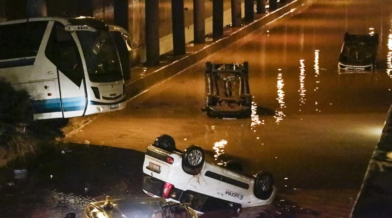 Οδηγίες του υπ. Εργασίας για τους εργαζομένους στη Μάνδρα