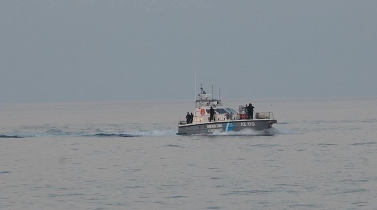 Αγνοείται άντρας που έκανε κανό στη Χαλκιδική