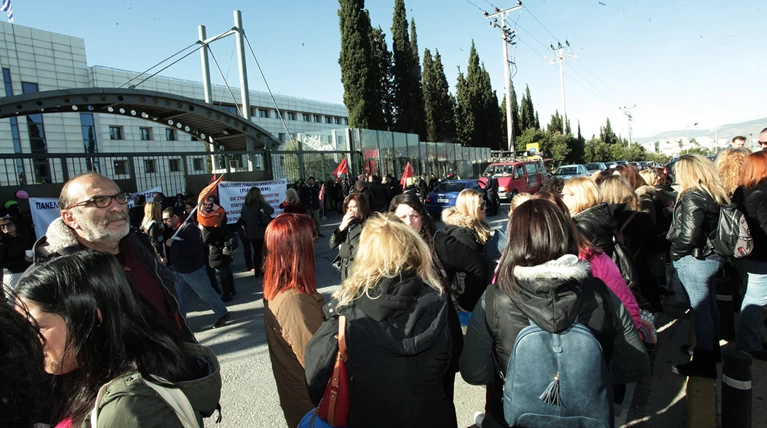 «Λουκέτο» στους δήμους από την απεργία της ΠΟΕ-ΟΤΑ