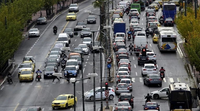 Αναρτώνται σήμερα τα τέλη κυκλοφορίας - Πώς θα τα εκτυπώσετε