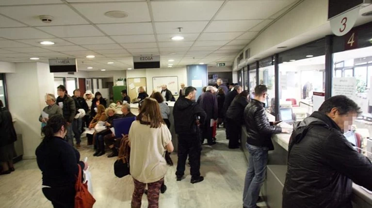 Κοινωνικό μέρισμα: 604.389 οι εγκεκριμένες αιτήσεις-32 λύσεις σε απορίες