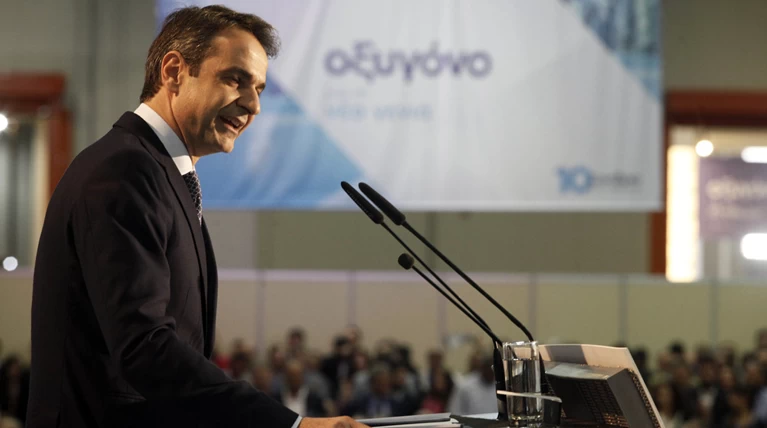 Ανοίγει η αυλαία για το συνέδριο: Το στοίχημα του Μητσοτάκη