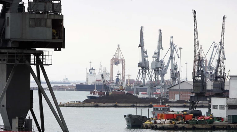 Κινητοποιήσεις στα λιμάνια για την ιδιωτικοποίηση του ΟΛΘ