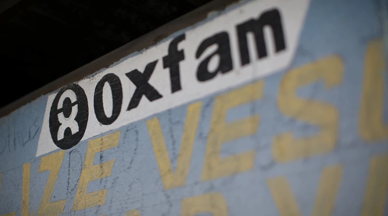 Oxfam: Νέες αποκαλύψεις για όργια με πόρνες στην Αϊτή