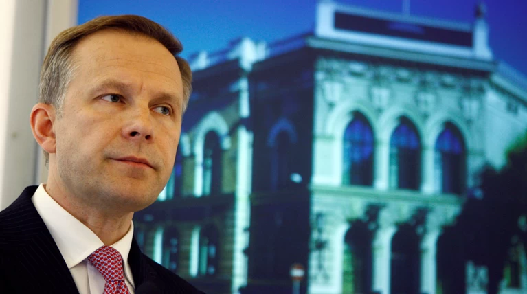 Αίσθηση από τη σύλληψη του κεντρικού τραπεζίτη της Λετονίας