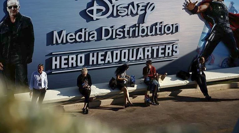 Η Walt Disney επενδύει 2 δισ. ευρώ στη Disneyland Paris