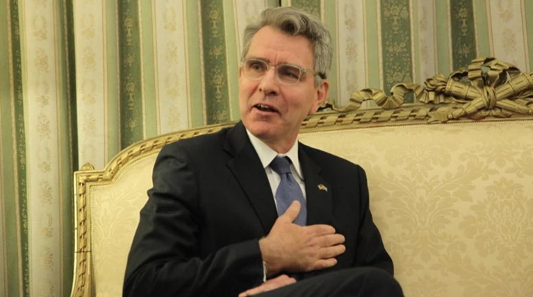 Τζέφρι Πάιατ: Η Ελλάδα έχει επιστρέψει, η ελληνική οικονομία γυρίζει