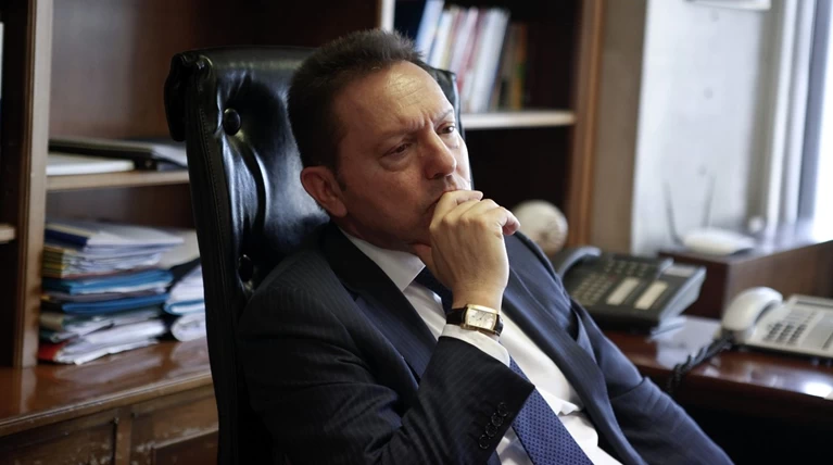 Διάψευση της ΤτΕ περί δήθεν δέσμευσης λογαριασμών Στουρνάρα