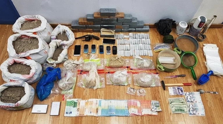 Θα έριχναν στην "αγορά" ηρωίνη αξίας ενός εκατομμυρίου