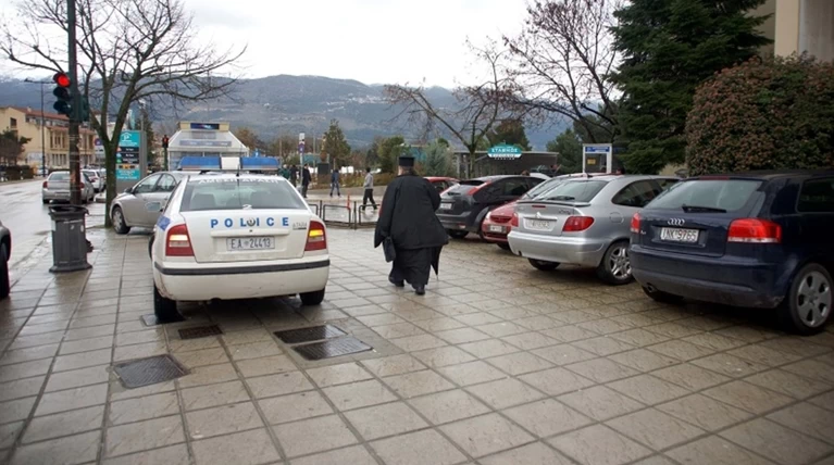 Επιχείρηση για τον εντοπισμό αρχιμανδρίτη στη Μάνη