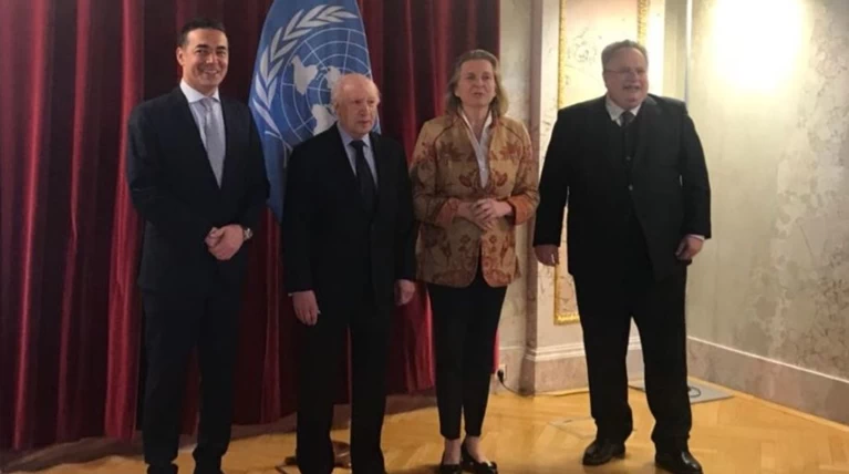 Ξεκίνησε η τριμερής Νίμιτς με Κοτζιά και Ντιμιτρόφ στη Βιέννη