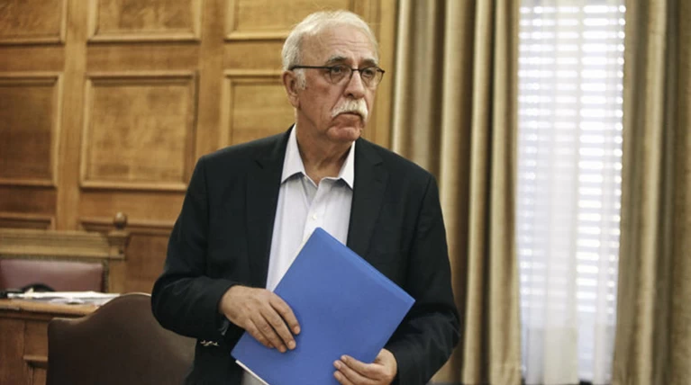 Bίτσας: Αύξηση κατά 33% των μεταναστευτικών ροών το 2018