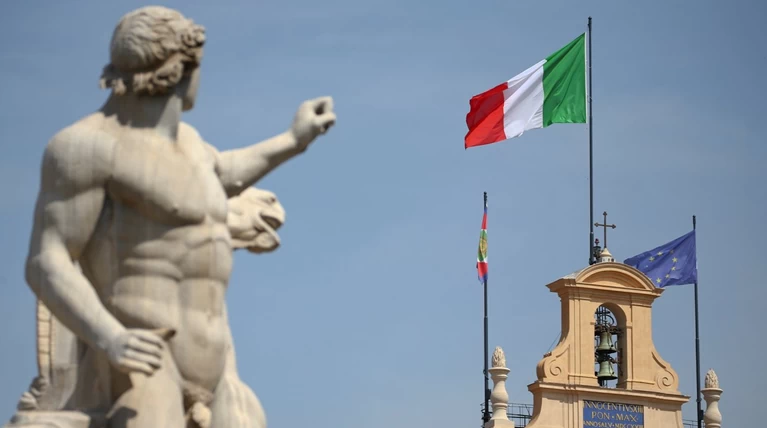 Deutsche Welle: Από το Grexit στο Italexit