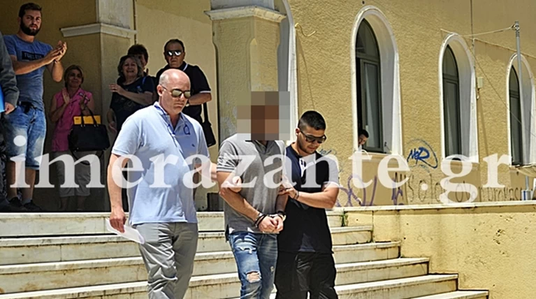 Προθεσμία για να απολογηθεί πήρε ο 26χρονος που σκότωσε τον πατέρα του