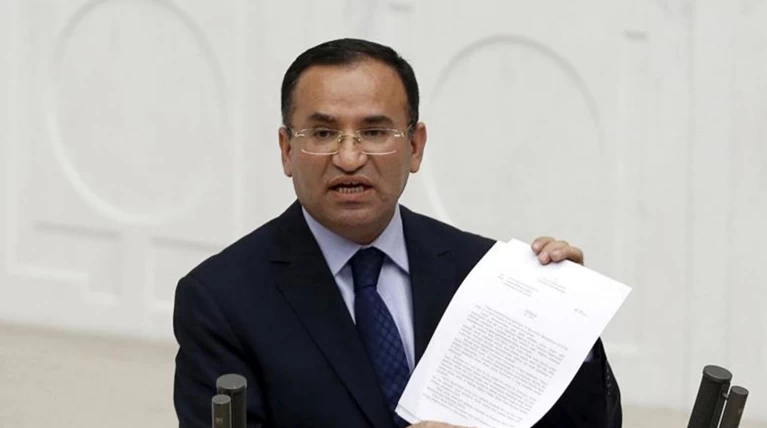 Μποζντάγ: Όπου και να είναι οι «8» θα τους βρούμε