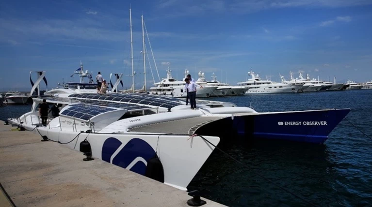 Εικόνες από το Energy Observer στη Μαρίνα Φλοίσβου