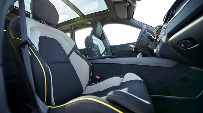 Ενα Volvo XC60 με ανακυκλωμένα πλαστικά! Καταλαβαίνετε τη διαφορά;
