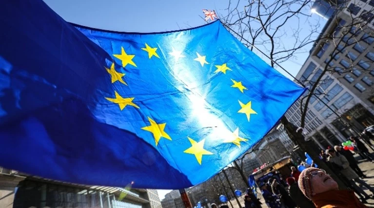 Ήξεις αφήξεις από τη Ρώμη για τη μίνι σύνοδο των Βρυξελλών