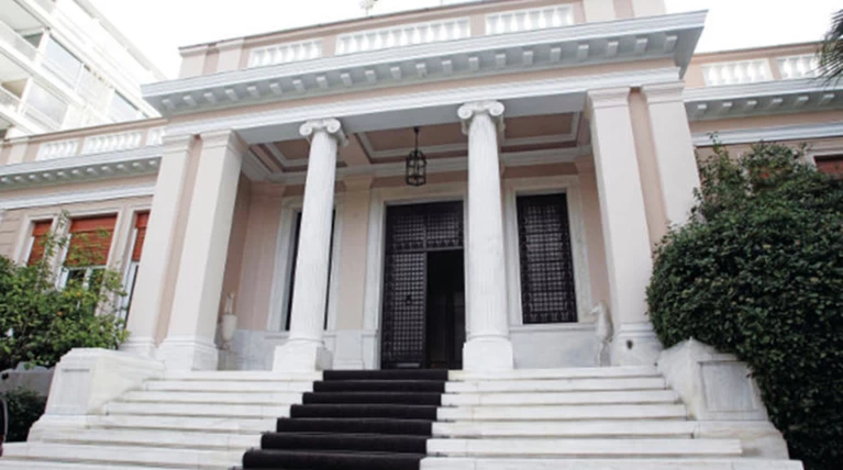 Ανεξαρτητοποίηση Λαζαρίδη - Σχέδιο αποστασίας βλέπει το Μαξίμου