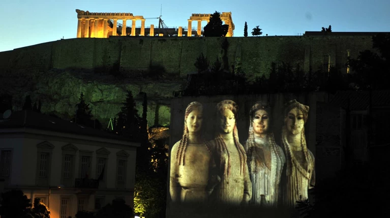 Tα μυστικά των Καρυάτιδων - Βραδινή ξενάγηση στο Nέο Μουσείο της Ακρόπολης