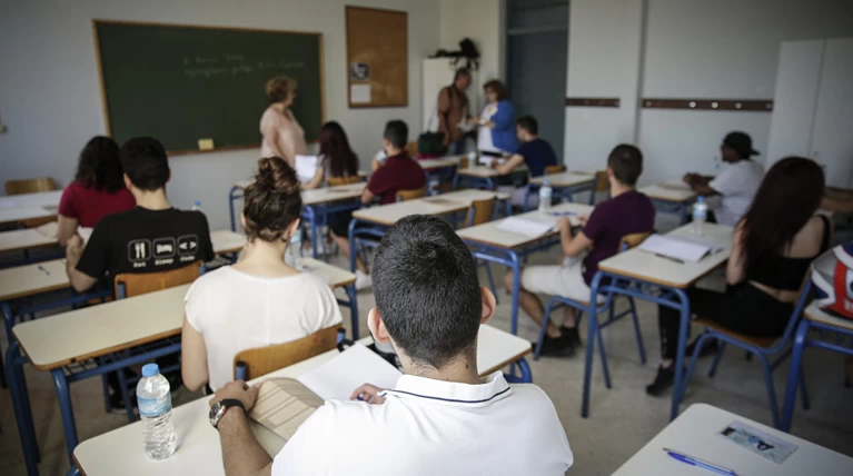 Γαβρόγλου: Έως τον Οκτώβριο το νέο σύστημα εισαγωγής σε ΑΕΙ-ΤΕΙ