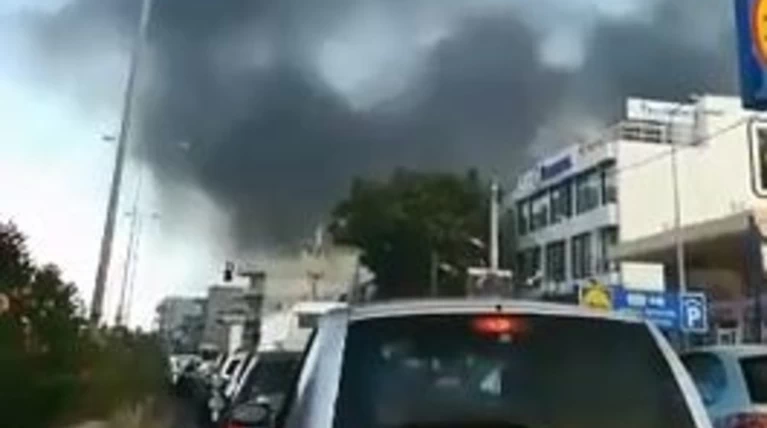 Υπό μερικό έλεγχο η πυρκαγιά στον Γέρακα