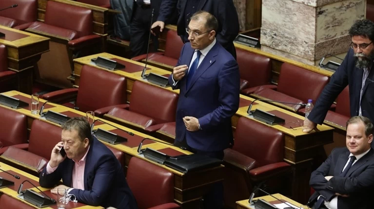 Παραιτείται από αντιπρόεδρος της Βουλής ο Δημήτρης Καμμένος