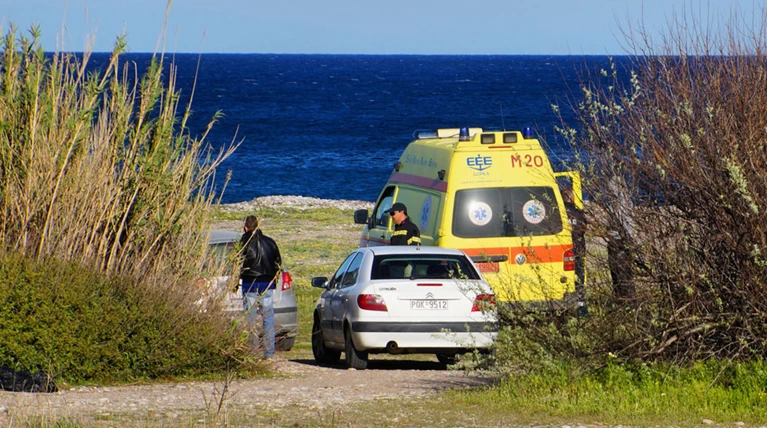 72χρονος ανασύρθηκε νεκρός από τη θάλασσα