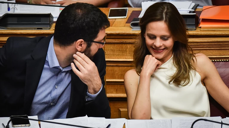 Ψηφίστηκε το νομοσχέδιο για την αδήλωτη εργασία