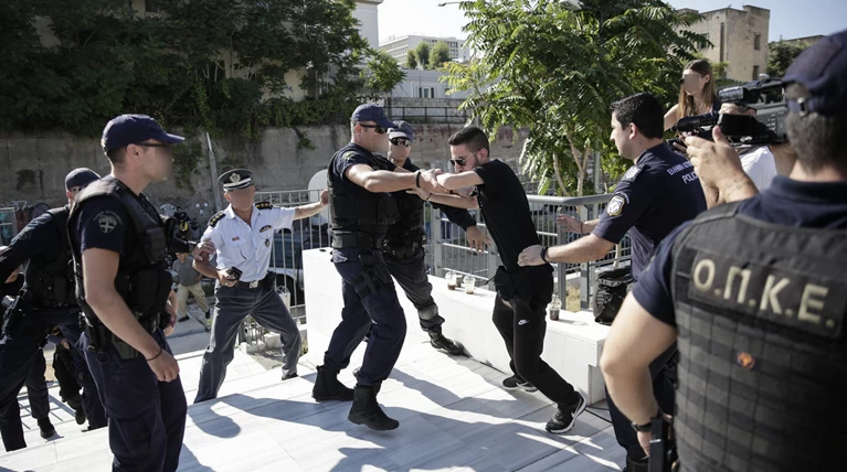Διακοπή της δίκης για τη δολοφονία της Ζέμπερη