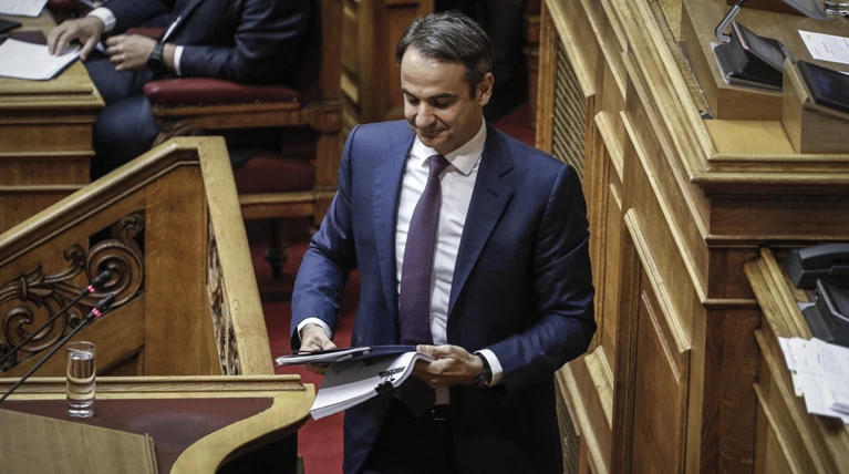 Yπερψηφίζει τη ρύθμιση για το «σπάσιμο» της Β'Αθηνών η ΝΔ