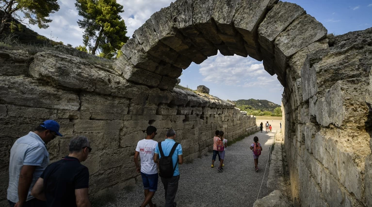 Αρχαιοφύλακες: Τα Σαββατοκύριακα δεν εργαζόμαστε γιατί δεν αμειβόμαστε
