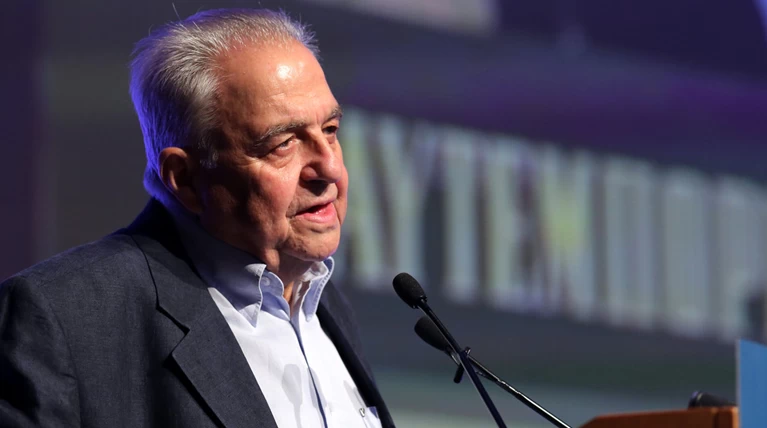 Φλαμπουράρης: «Εξαντλήσαμε τα περιθώρια πριν προχωρήσουμε στις απελάσεις»