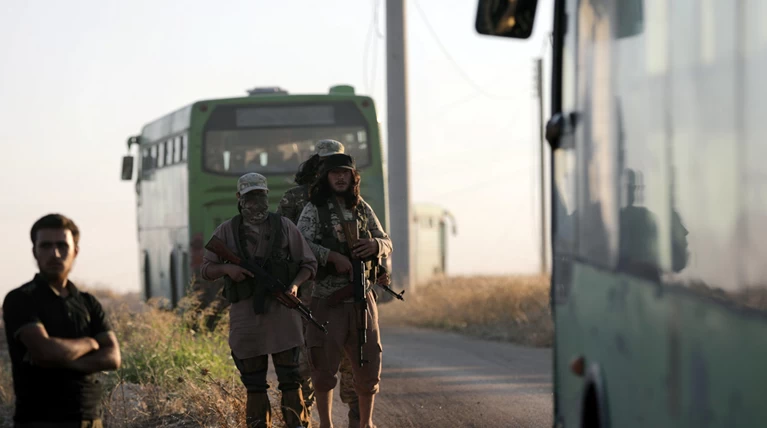 Eκκενώθηκαν προπύργια των τζιχανιστών στη βορειοδυτική Συρία