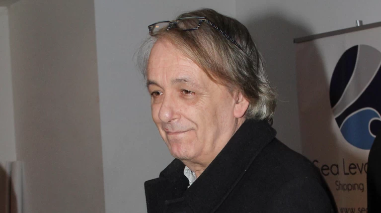 Η φίλη του Ανδρέα Μικρούτσικου δηλώνει:'Θα τον ψάξω, γιατί τον αγαπώ'