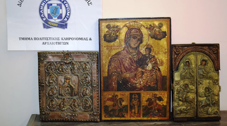 Συνελήφθη ζευγάρι για παράνομη κατοχή αρχαίων αντικειμένων - Εικόνες