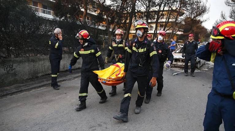 Δημοσία δαπάνη οι κηδείες των πυρόπληκτων