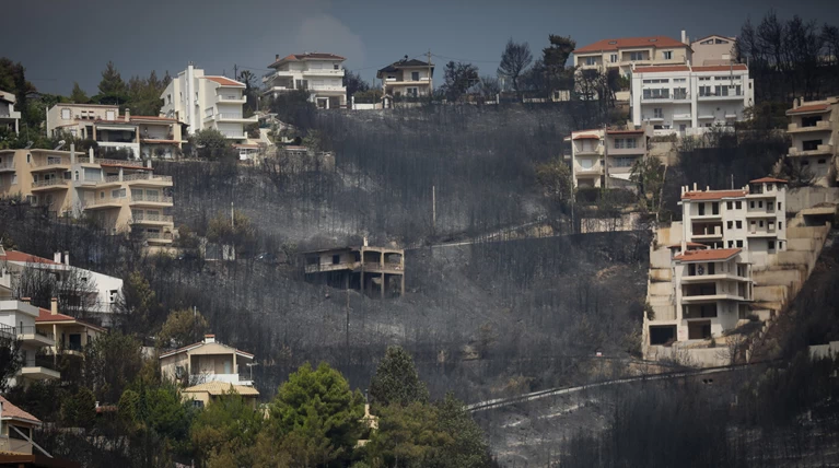 Δήμαρχος Ραφήνας: Εξαφανίστηκαν από το χάρτη Μάτι και Κόκκινο Λιμανάκι