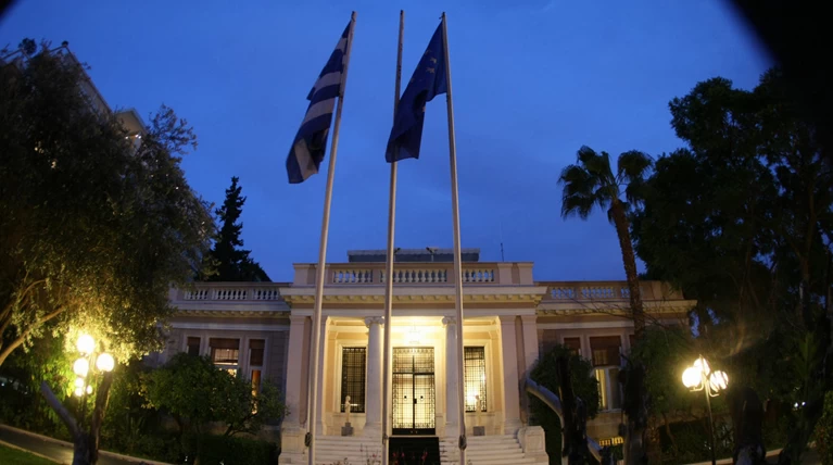 Κυβέρνηση και ΣΥΡΙΖΑ επιτίθενται στον ΣΚΑΪ: Υπονόμευση και προβοκάτσια