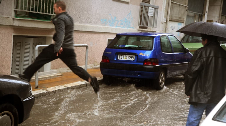 Προειδοποίηση της Πολιτικής Προστασίας για έντονα καιρικά φαινόμενα