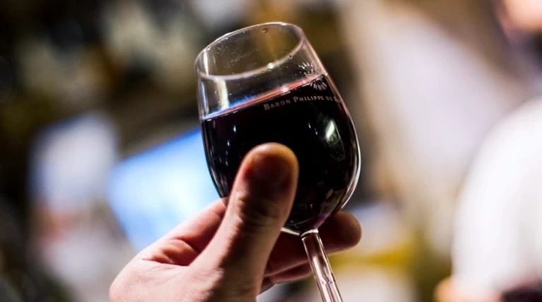 ΚΕΟΣΟΕ: Η απόφαση του ΣτΕ δεν αφορά την ακύρωση του ΕΦΚ στο κρασί