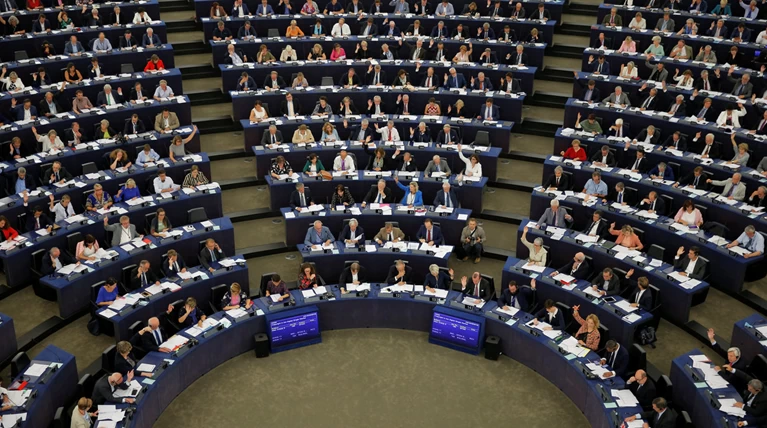 Ιστορική απόφαση: Το ΕΚ "άνοιξε" το άρθρο 7 κατά της Ουγγαρίας