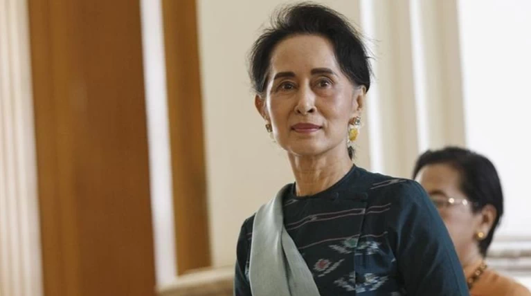 Ο Καναδάς ανακάλεσε την τιμητική υπηκοότητα της ηγέτιδας της Μιανμάρ