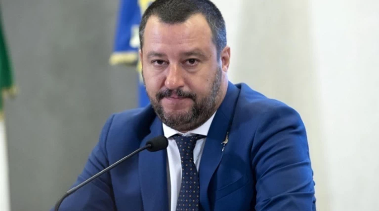 Σαλβίνι: Θα στείλουμε αστυνομικούς στα σύνορα με τη Γαλλία