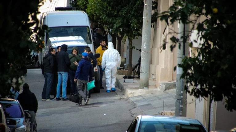 Βόμβα σε μηχανή έξω από το σπίτι του εισαγγελέα Ι. Ντογιάκου