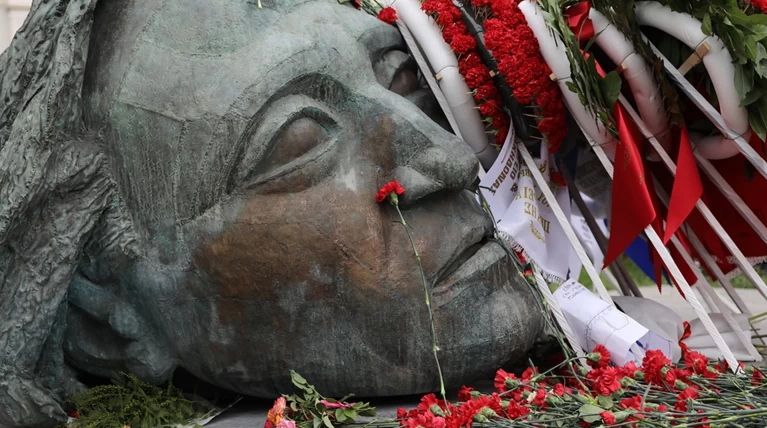 Υπ. Παιδείας Ζητά ενημέρωση αν εορτάστηκε το Πολυτεχνείο σε όλα τα σχολεία