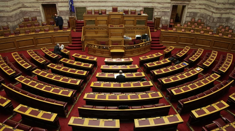 ΔΗΣΥ: Επερώτηση για ποινικές ευθύνες πρώην υπουργών για το C4I