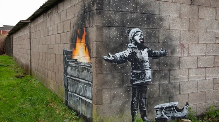 Νέο γκράφιτι του Μπάνκσι στην πιο μολυσμένη πόλη της Βρετανίας