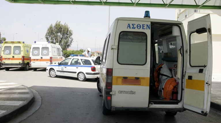 Τραυματισμός μέλους πληρώματος φορτηγού πλοίου στο λιμάνι της Θεσσαλονίκης